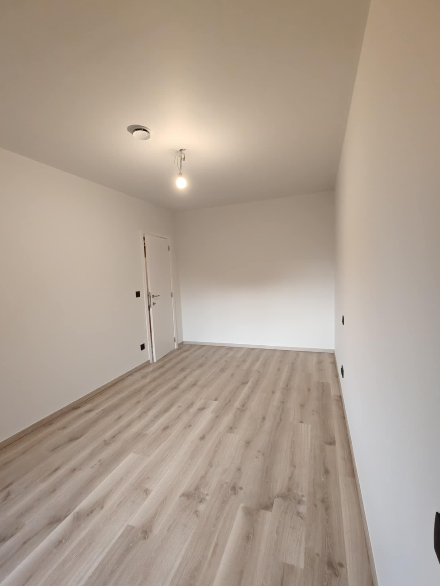 Tweede slaapkamer na schilderwerk